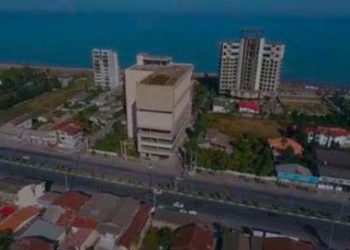 چالش‌های اقتصادی و تأثیر آنها بر پروژه‌های گردشگری